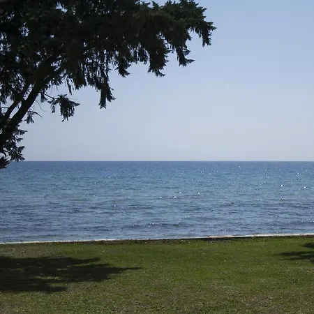Orto Beach Holiday home Nea Plagia
